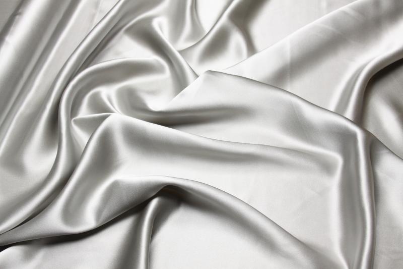 100% Seide Satin Crepe Silk Kleid Nachtkleid Seidenkleid Damenkleid Seidenstoff